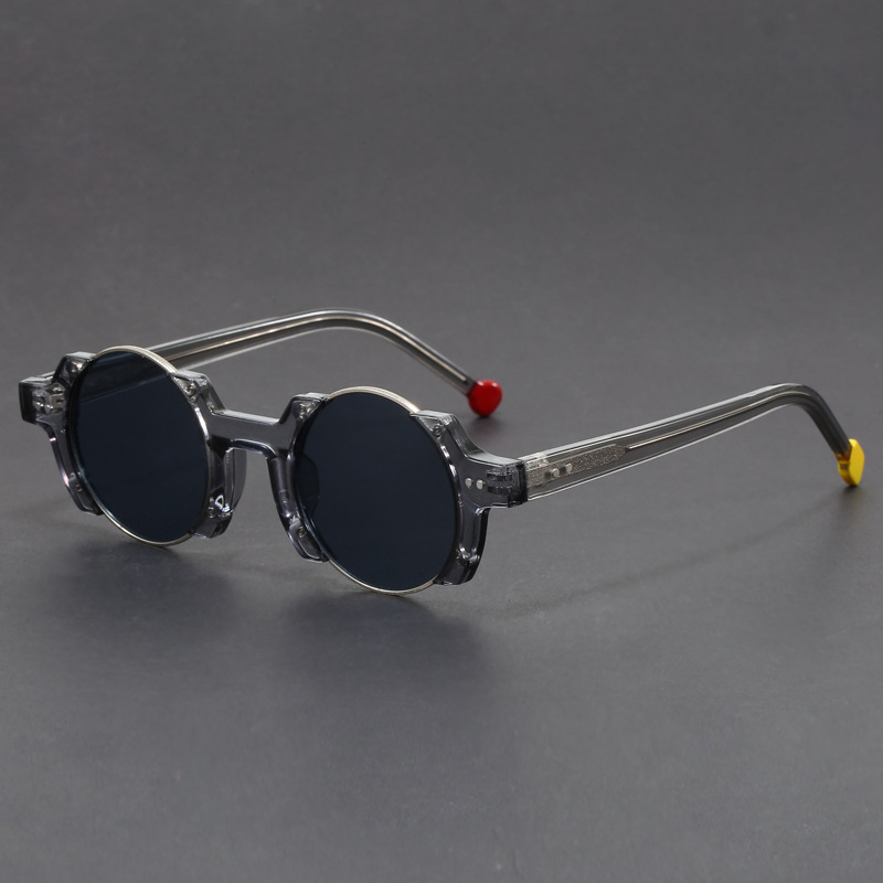 Crimson Round Sunglasses